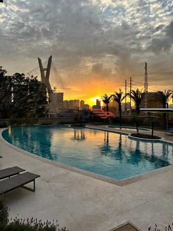 apartment em Avenida Duquesa de Goiás, Real Parque - São Paulo - SP