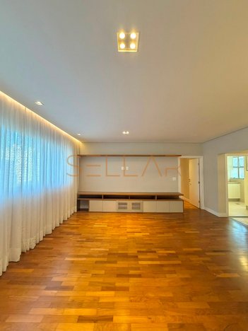 apartment em Avenida Rebouças, Pinheiros - São Paulo - SP