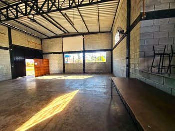 industrial em Rua Bruno Nelli, Cidade Jardim do Caju I - Lençóis Paulista - SP