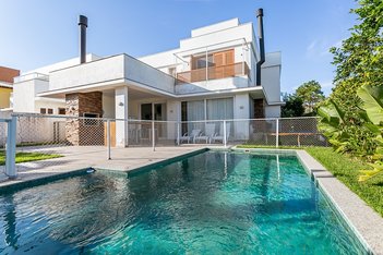 house em Mário Avancini, Lagoa da Conceição - Florianópolis - SC