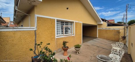 house em Rua Doutor Carlos Lima Dias, Jardim São Domingos - Mococa - SP