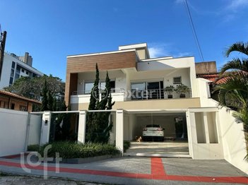 house em Rua Juventino dos Santos Barbosa, Coqueiros - Florianópolis - SC