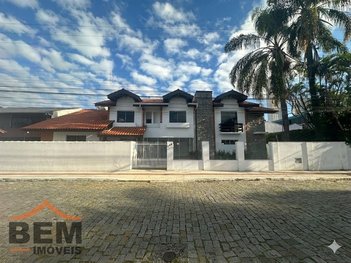 house em Rua 2438, Centro - Balneário Camboriú - SC