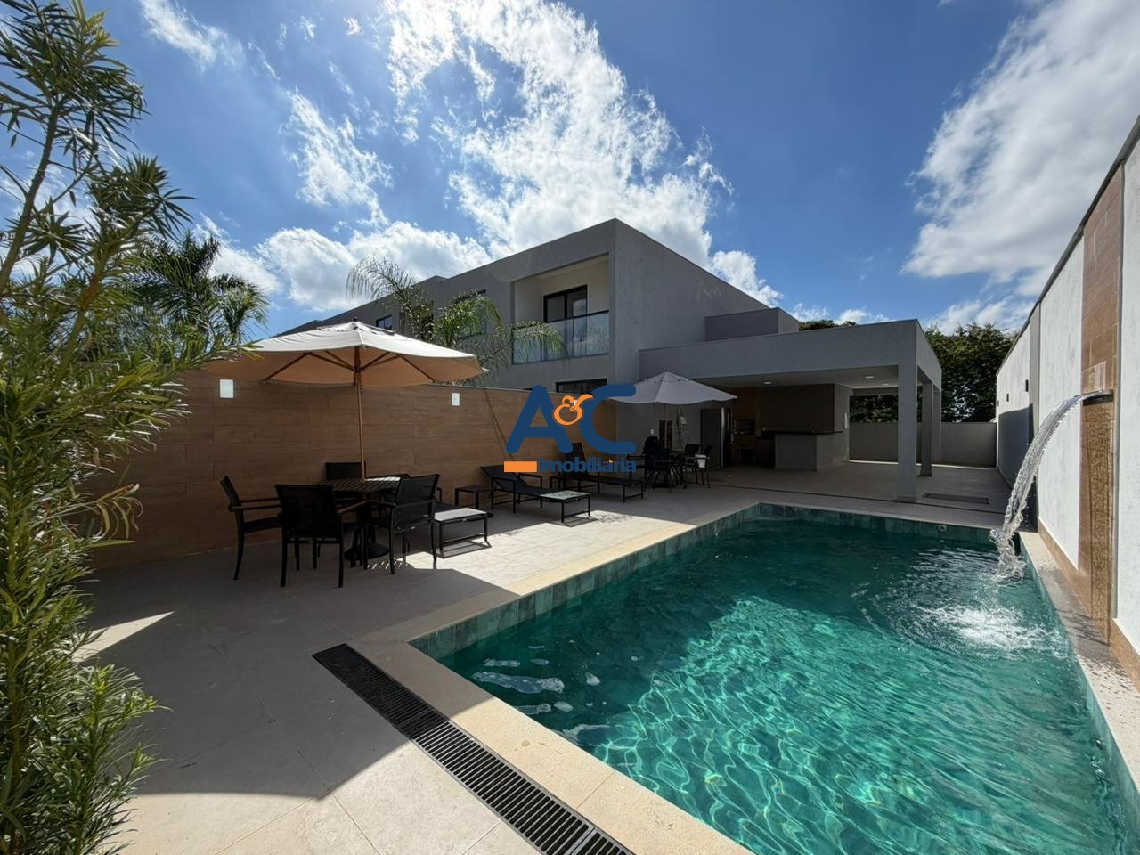 Casa com 3 quartos — Trevo, Belo Horizonte