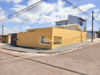 house em Rua Mariana Rodrigues Agostinho, Brasília - Cascavel - PR