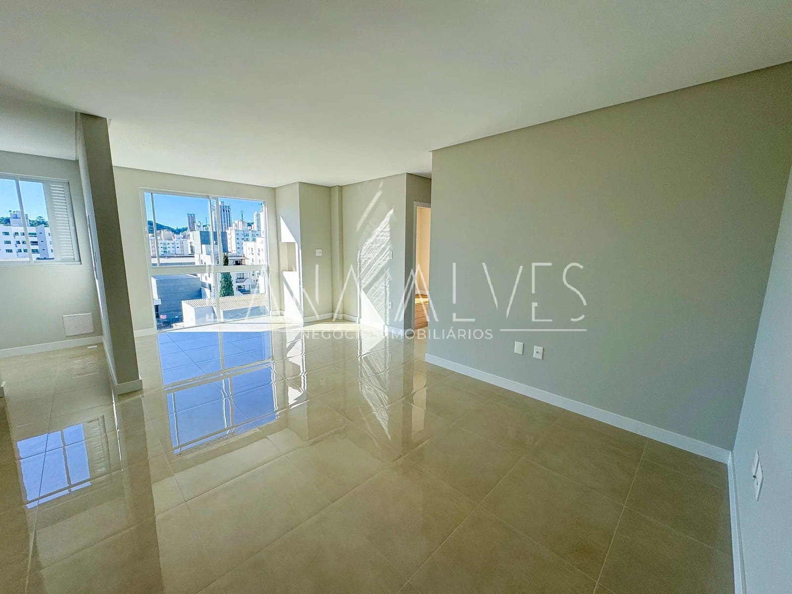 Apartamento à venda no Edifício Vila Madalena Residencial, Nações, Balneário Camboriú/SC