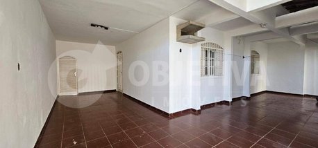 house em Avenida Rio Branco, Cazeca - Uberlândia - MG