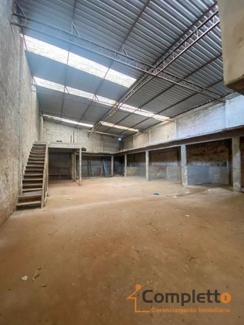 industrial em Estrada do Engenho Velho, Taquara - Rio de Janeiro - RJ