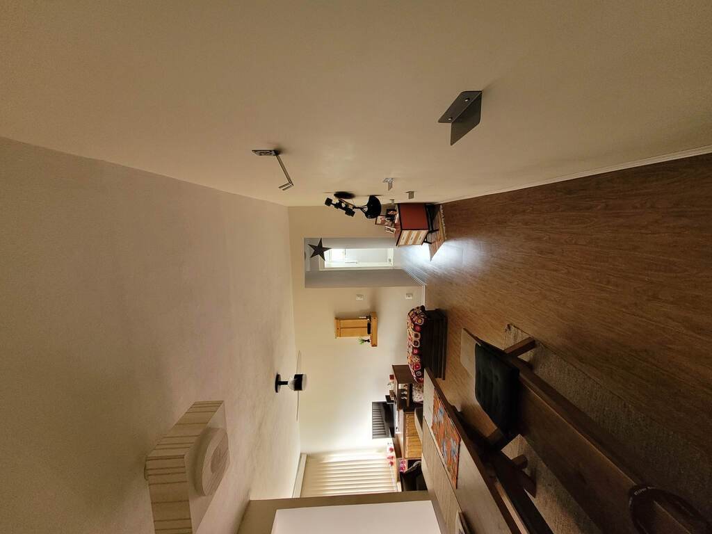 img2