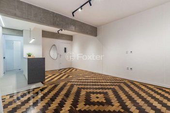 apartment em Avenida Venâncio Aires, Cidade Baixa - Porto Alegre - RS