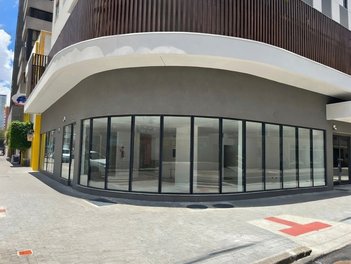 business em Rua José Loureiro, Centro - Curitiba - PR