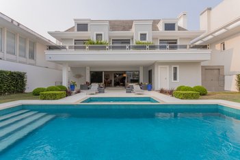 house em dos Fidalgos, Jurerê Internacional - Florianópolis - SC