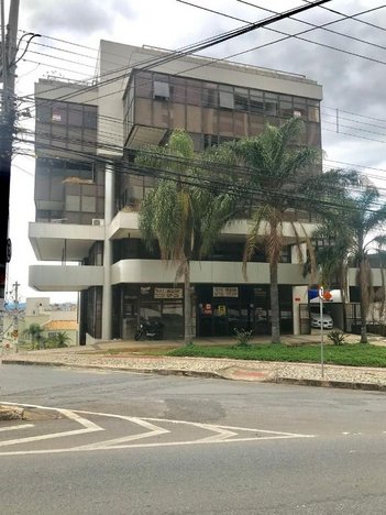 business em Avenida Raja Gabaglia, Santa Lúcia - Belo Horizonte - MG