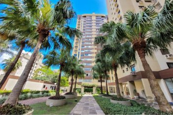 apartment em Avenida Getúlio Vargas, Menino Deus - Porto Alegre - RS