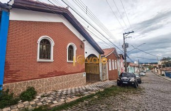 house em Rua Cônego José Bento, Centro - Jacareí - SP