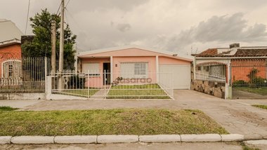 house em Rua Paul Harris, Areal - Pelotas - RS
