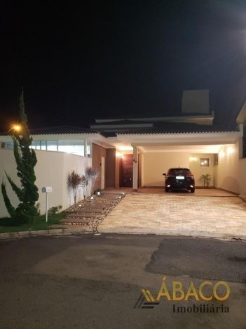 house em Avenida Francisco Falvo, Residencial Samambaia - São Carlos - SP