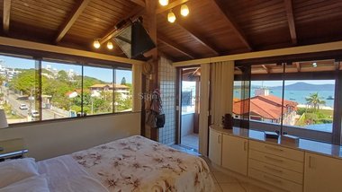 apartment em Rodovia Tertuliano Brito Xavier, Canasvieiras - Florianópolis - SC