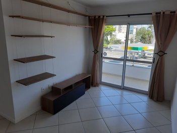 apartment em Delminda Silveira, Agronômica - Florianópolis - SC