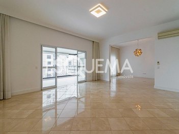 apartment em Rua Doutor Eduardo de Souza Aranha, Vila Nova Conceição - São Paulo - SP