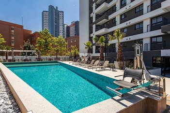 apartment em Avenida Presidente Affonso Camargo, Cristo Rei - Curitiba - PR