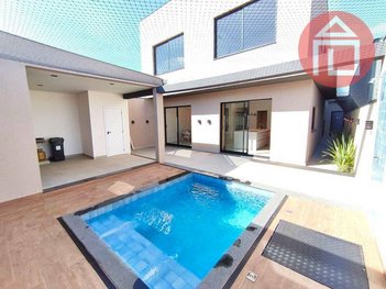 house em Rua Saint-Louis, Residencial e Comercial Ille de France - Bragança Paulista - SP