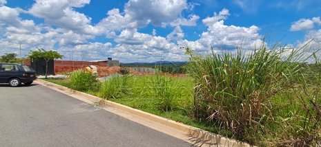 land_lot em Rua Adelina Monari, Vila Santo Antônio - Votorantim - SP