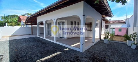 house em Avenida das Palmeiras, Daniela - Florianópolis - SC