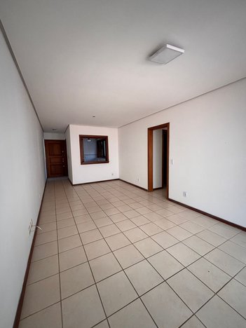 apartment em Rua Dona Inocência, Jardim Botânico - Porto Alegre - RS