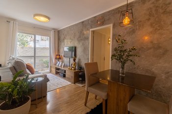 apartment em Avenida João Wallig, Passo da Areia - Porto Alegre - RS
