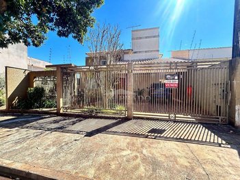 house em Rua Francisco Loures Salinet, Residencial Alberto Negro - Ibiporã - PR