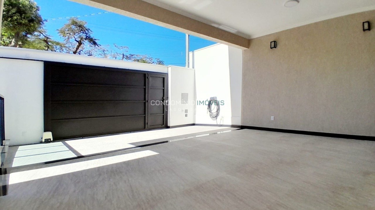 WhatsApp Image 2025-10-01 at 11.31