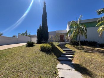 house em Rua Paulo Firmino de Oliveira, Residencial Parque Laguna I - Botucatu - SP