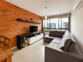 apartment em Rua Coronel Corte Real, Petrópolis - Porto Alegre - RS