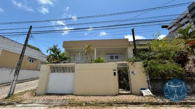 house em Rua Afrânio Peixoto, Barro Vermelho - Natal - RN