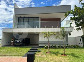 house em Rua Lapa do Lobo, Granja Marileusa - Uberlândia - MG