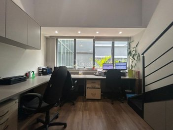 office em Rodovia José Carlos Daux, Saco Grande - Florianópolis - SC