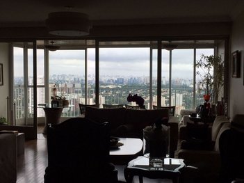 apartment em Rua Crítios, Vila Suzana - São Paulo - SP