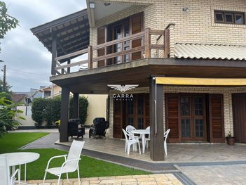house em Rua Antônio José Waltrick, Praia de Armação do Itaporocoy - Penha - SC