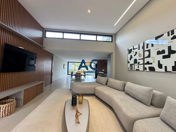 house em Rua dos Húngaros, Balneário Água Limpa - Nova Lima - MG