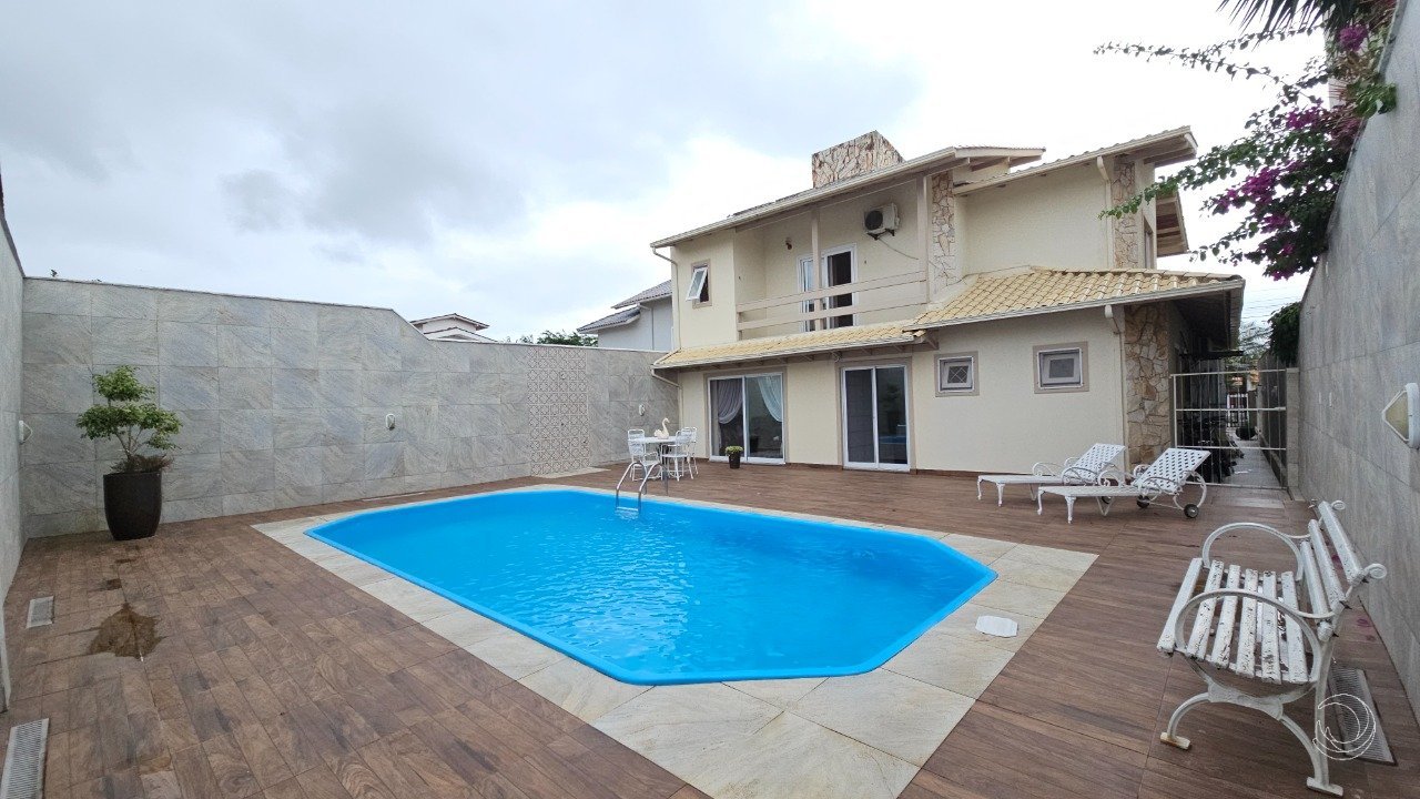 28-Piscina