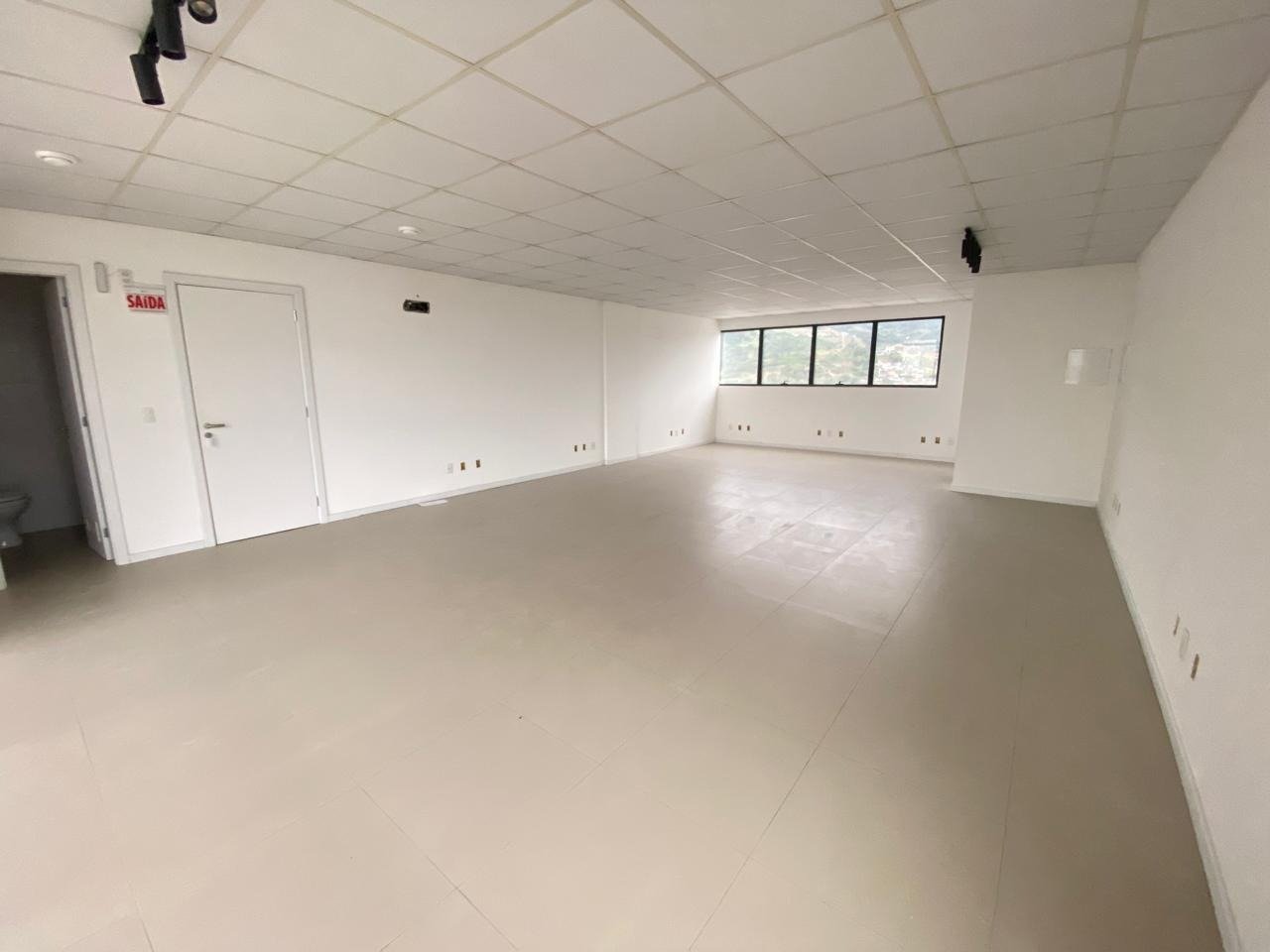 WhatsApp Image 2025-05-28 at 15.10