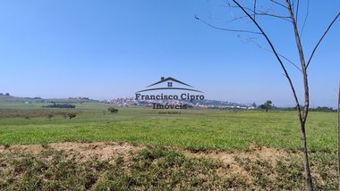 agricultural em Rua Nove de Julho, Centro - Guaratinguetá - SP