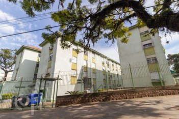 apartment em Avenida Taquary, Cristal - Porto Alegre - RS