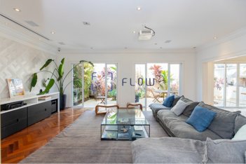 house em Avenida Professor Rubens Gomes de Souza, Jardim Cordeiro - São Paulo - SP