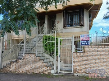house em Avenida Engenheiro José Maria de Carvalho, Vila Ipiranga - Porto Alegre - RS