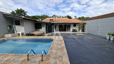 house em Rua Hermann Metz, Anita Garibaldi - Joinville - SC