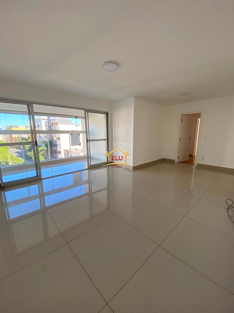Apartamento com 4 quartos — Castelo, Belo Horizonte
