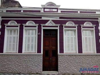 commercial_building em Praça Barão do Rio Branco, Centro - Jacareí - SP