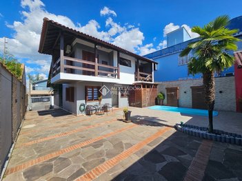 house em Rua Armando Dias Azevedo, São José - Canoas - RS